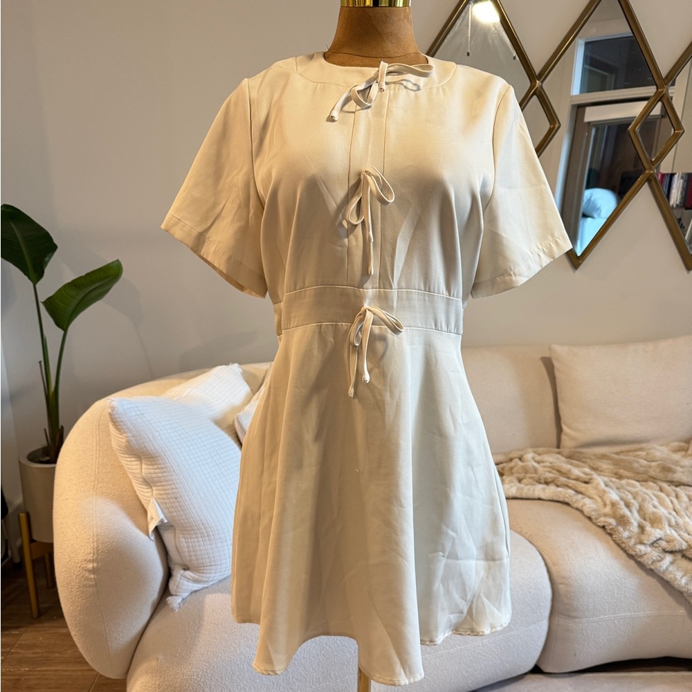 Cream Short Sleeve Dress